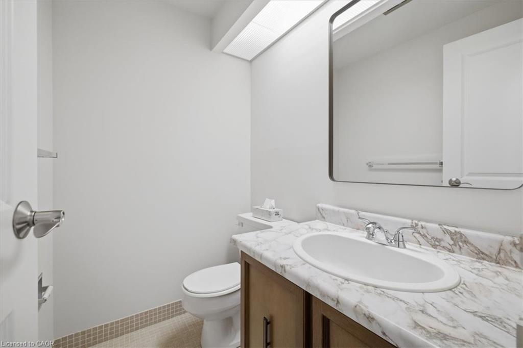 401-5250 Lakeshore Road Property Photo 17