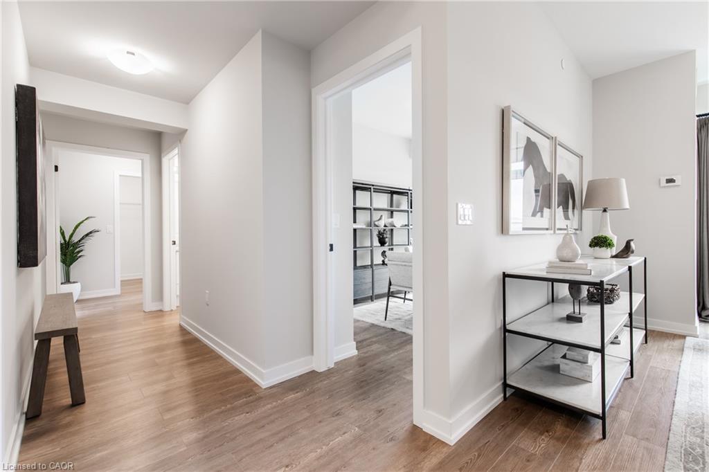 504-870 Queenston Road Property Photo 23
