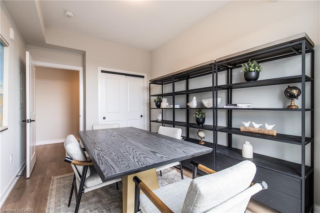 504-870 Queenston Road Property Photo 27