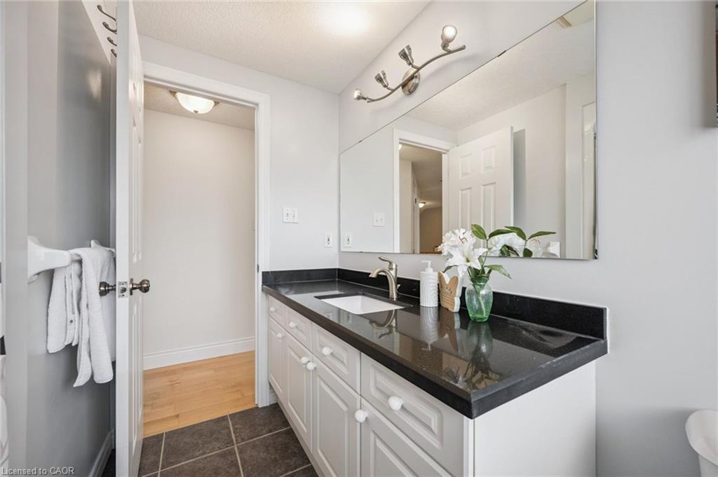 542 Rush Meadow Crescent Property Photo 30