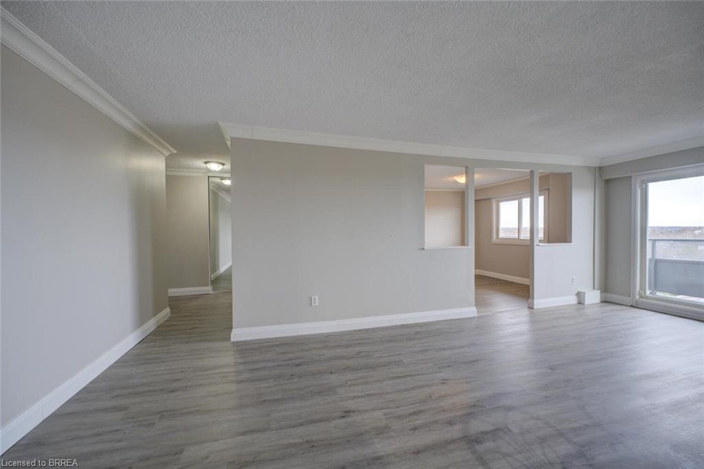 909-640 West Street Property Photo 34