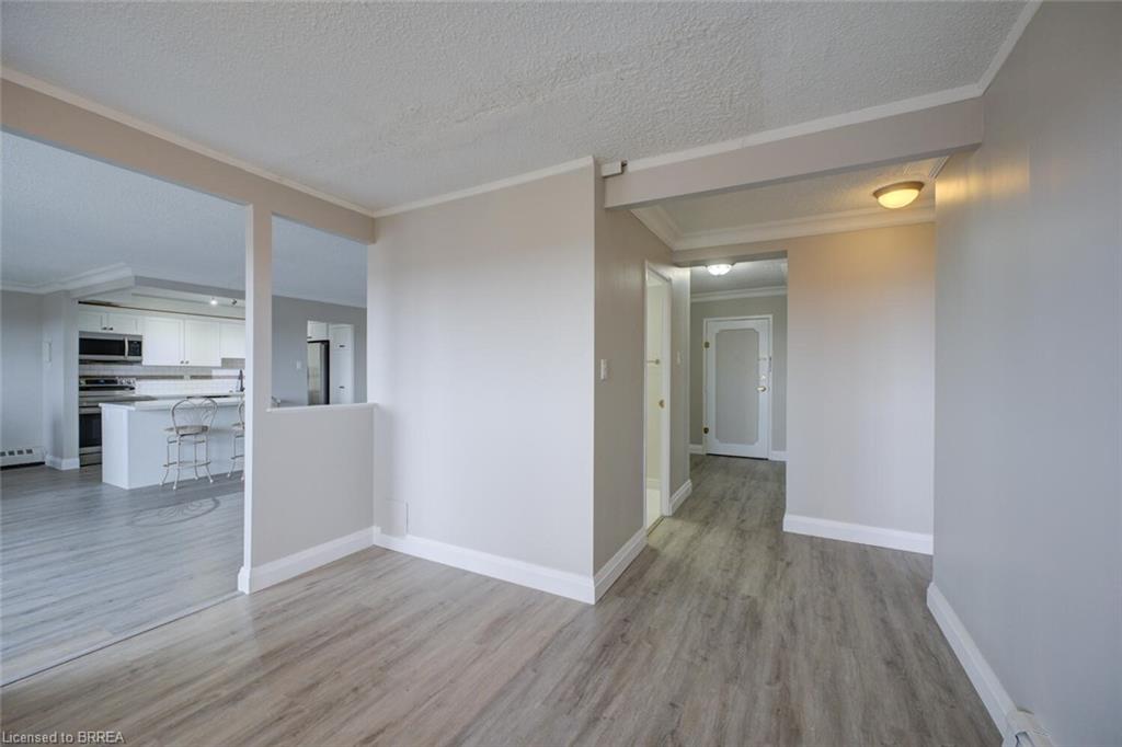 909-640 West Street Property Photo 39