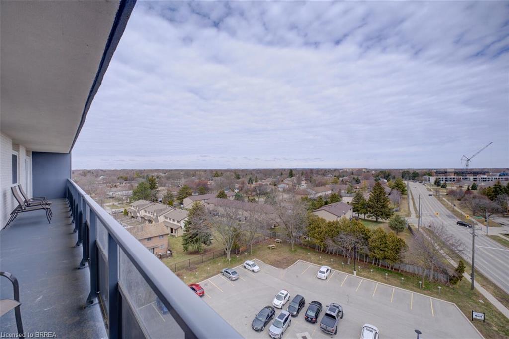 909-640 West Street Property Photo 46