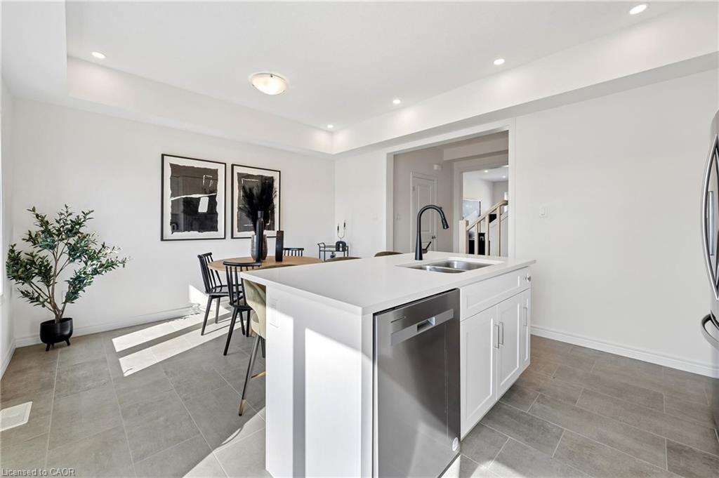 14 Sora Lane Property Photo 13