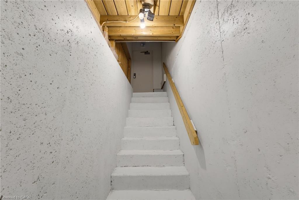 417 Cooper Street Property Photo 25