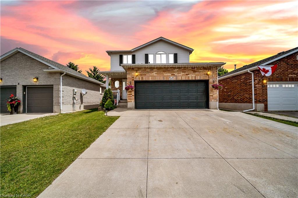 27 Fraserwood Court Property Photo 1