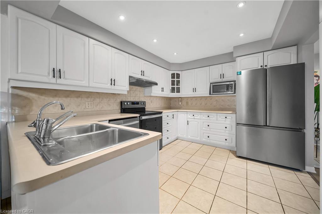 27 Fraserwood Court Property Photo 19