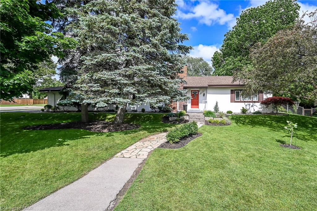 511 Fiddler's Green Road Property Photo 1