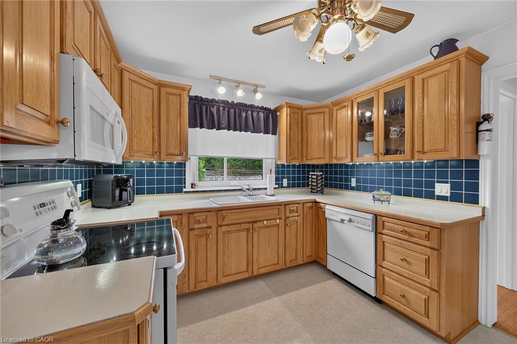 511 Fiddler's Green Road Property Photo 17