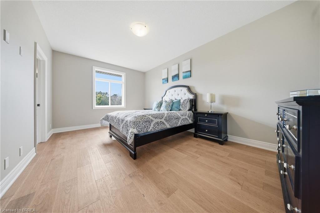 105 Craddock Boulevard Property Photo 10