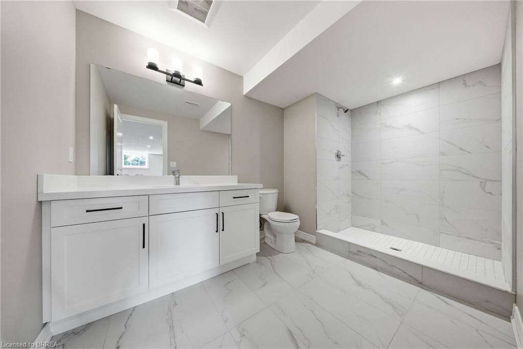 105 Craddock Boulevard Property Photo 22