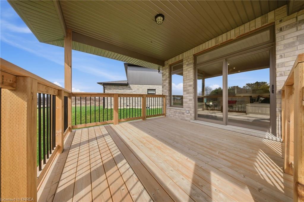105 Craddock Boulevard Property Photo 23