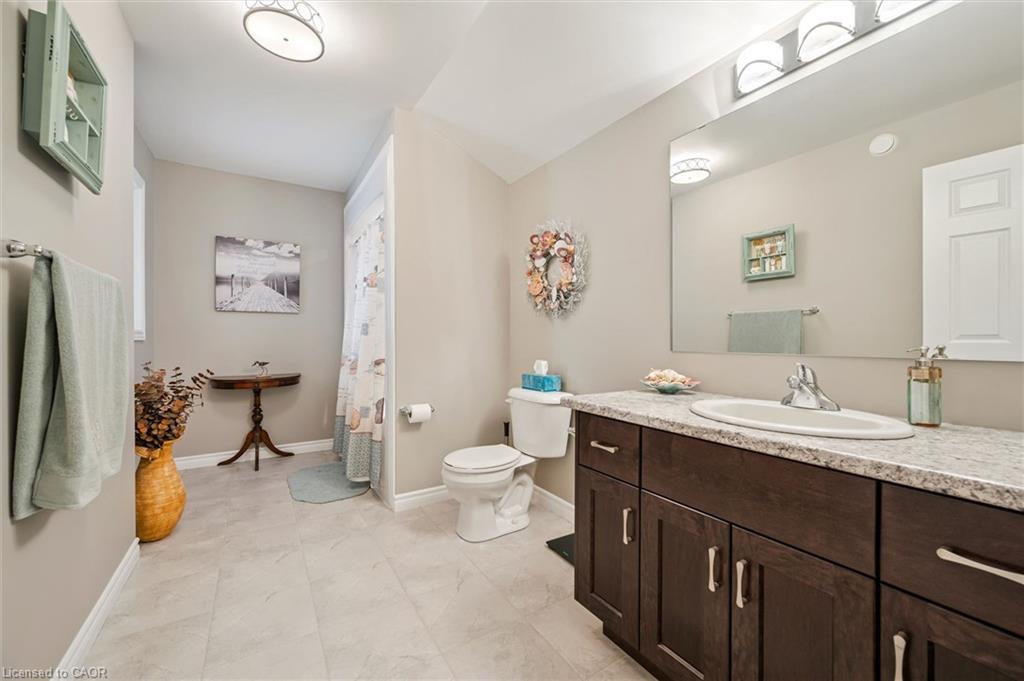 235 Spencer Drive Property Photo 15