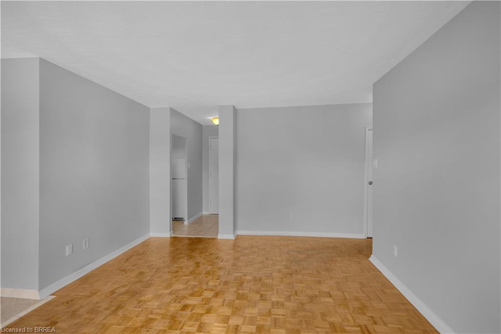 402-437 St. Paul Avenue Property Photo 9