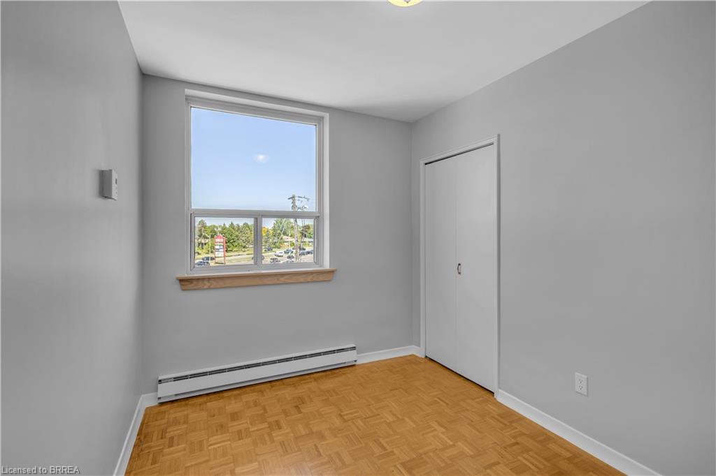 402-437 St. Paul Avenue Property Photo 18