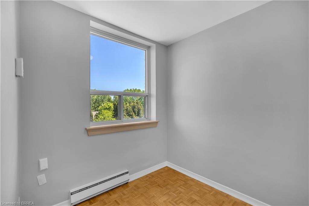 402-437 St. Paul Avenue Property Photo 20