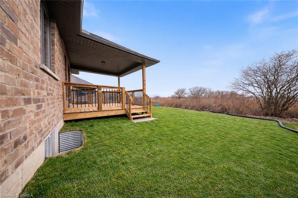 187 Craddock Boulevard Property Photo 23