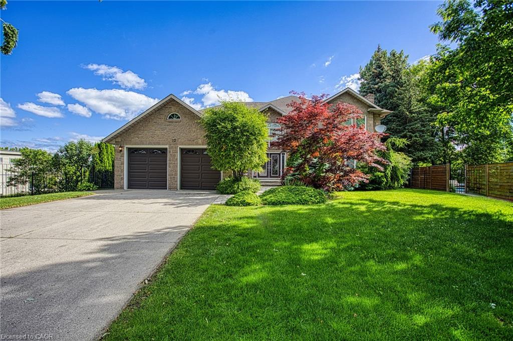 22 Burt Court Property Photo 3