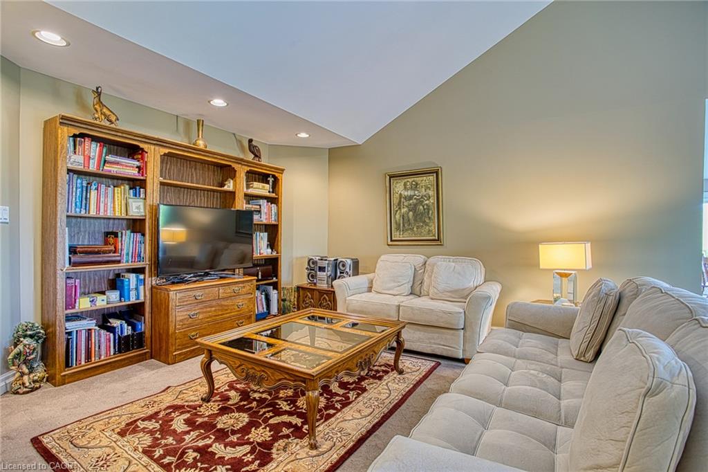 22 Burt Court Property Photo 17