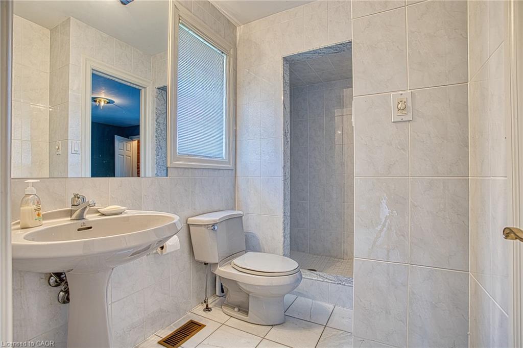 22 Burt Court Property Photo 28