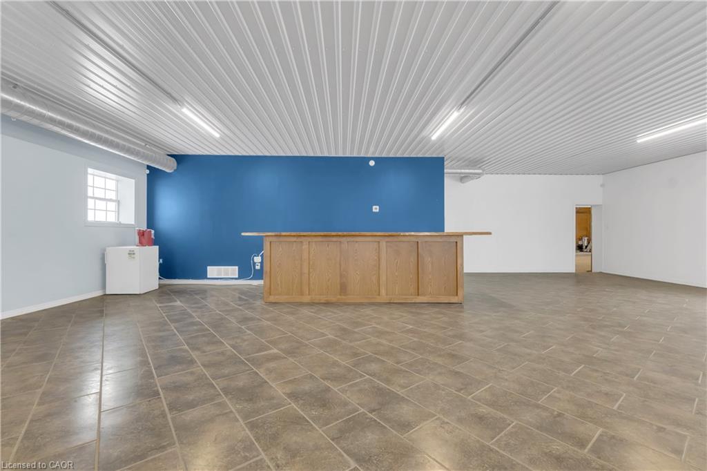 8485 Wellington Rd 86 Road Property Photo 6