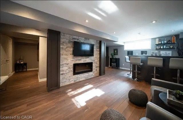 4000 Medland Drive Property Photo 2