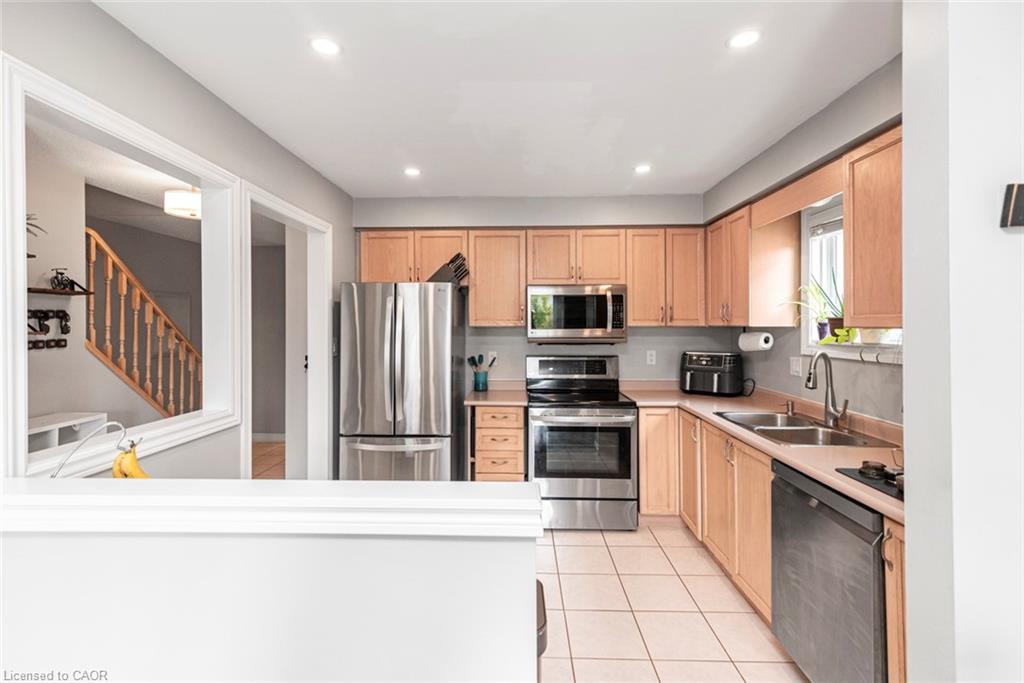 56-30 Braemar Avenue Property Photo 16