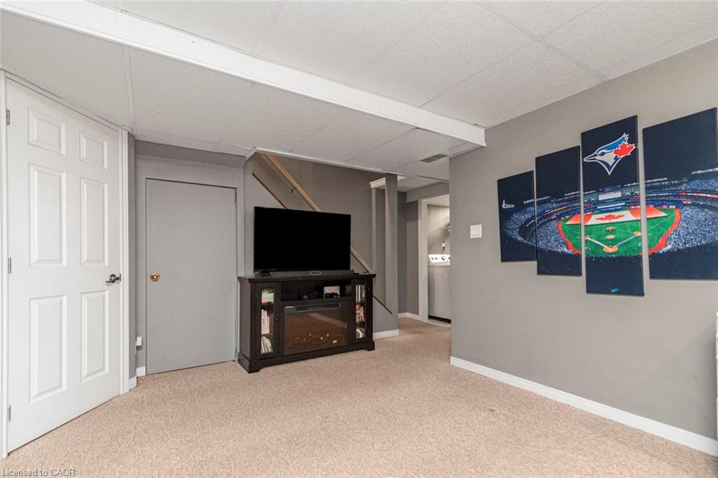 56-30 Braemar Avenue Property Photo 34