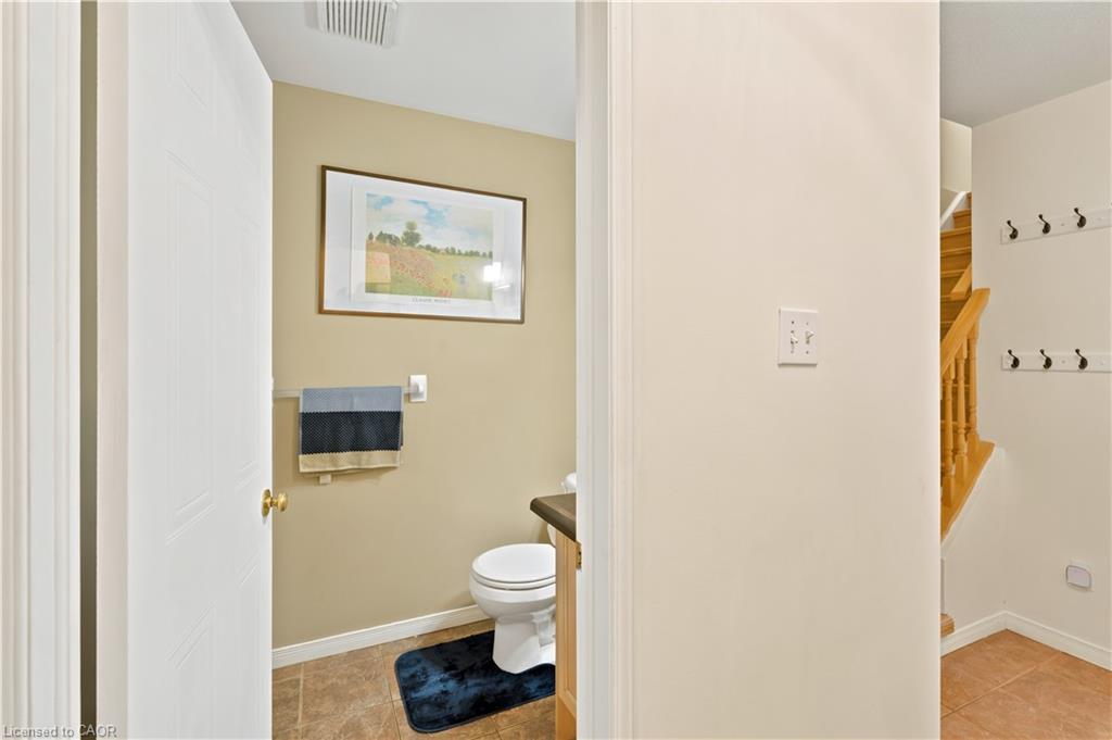 119 Rossmore Court Property Photo 7