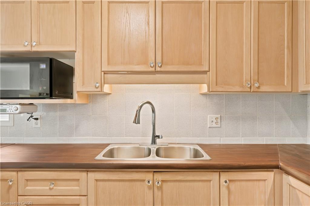 119 Rossmore Court Property Photo 13