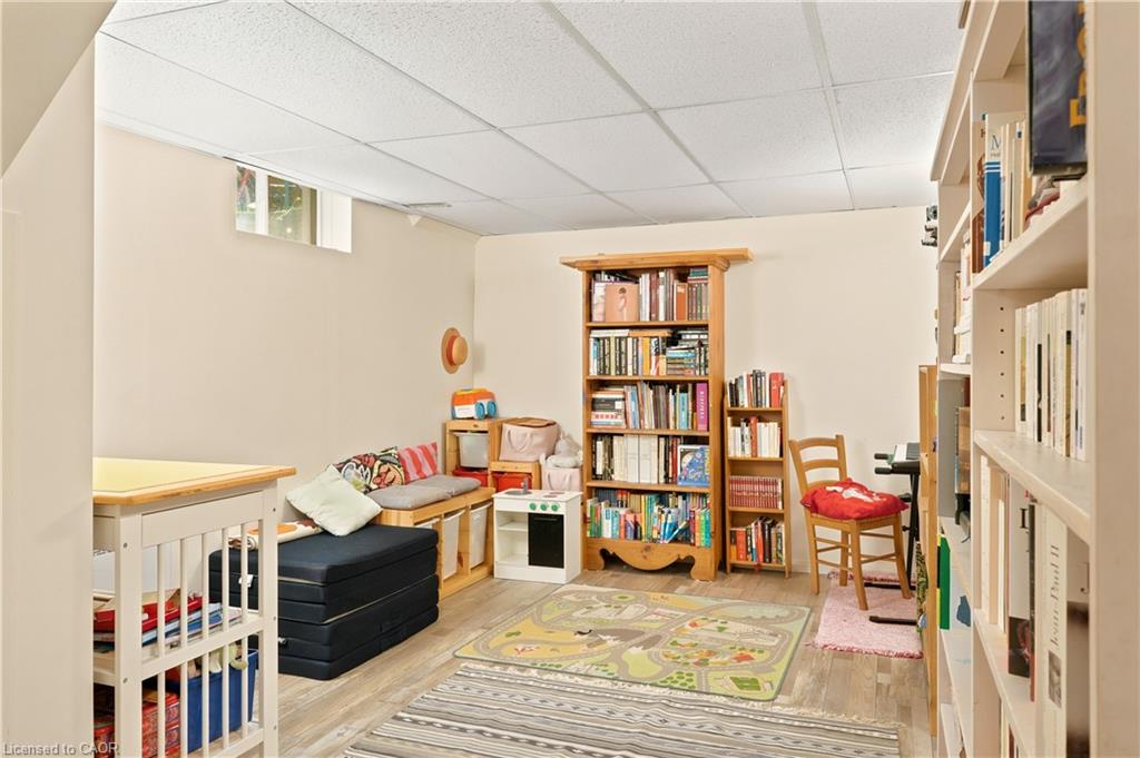 119 Rossmore Court Property Photo 41