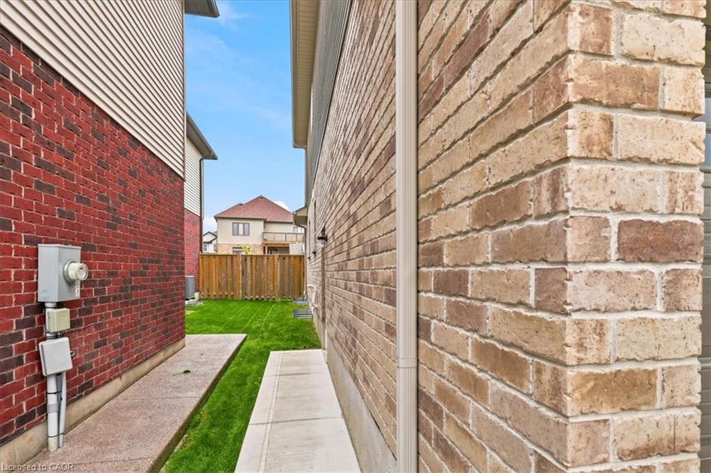 921 Eden Oak Court Property Photo 41