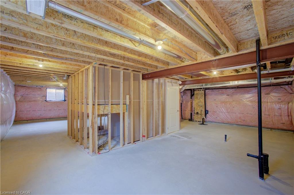 160 Ellen Street Property Photo 29