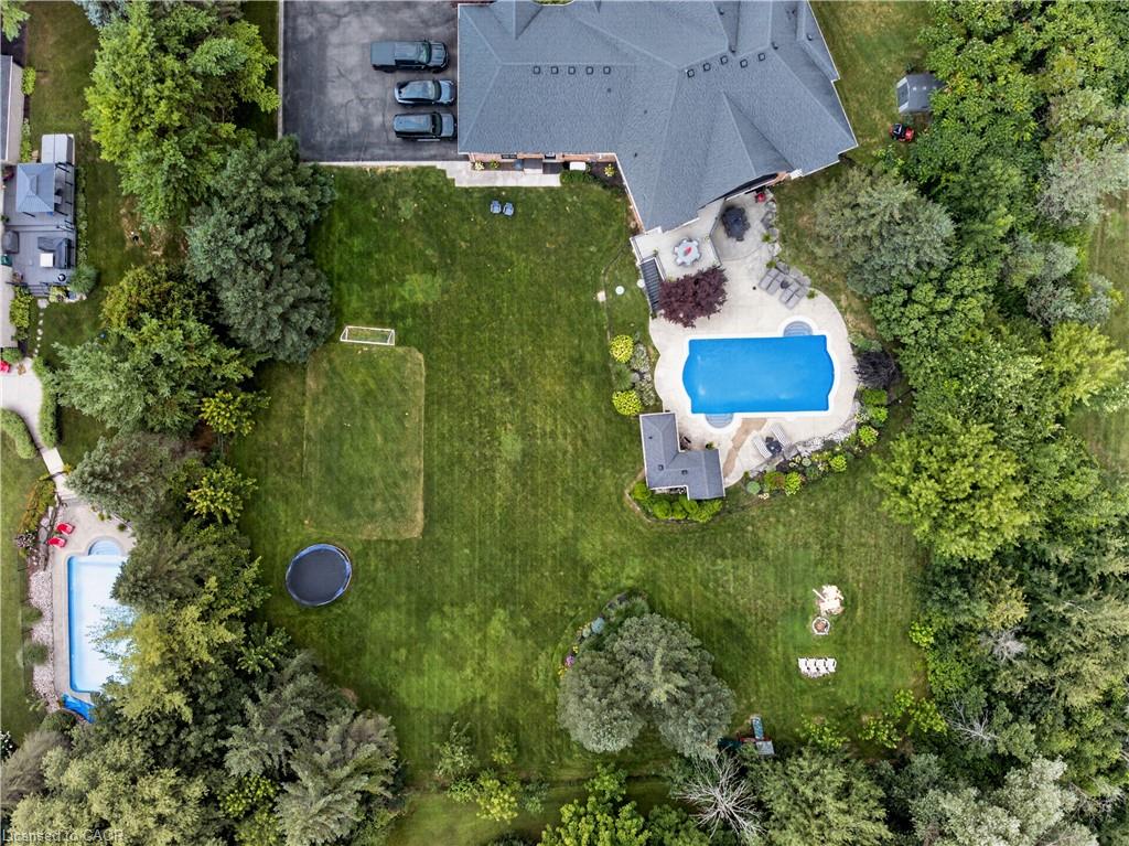 2050 15 Side Road Property Photo 30