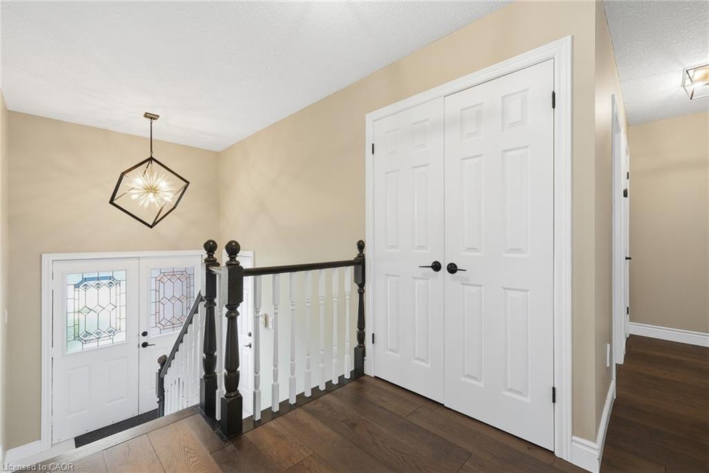 105 Harwood Road Property Photo 4
