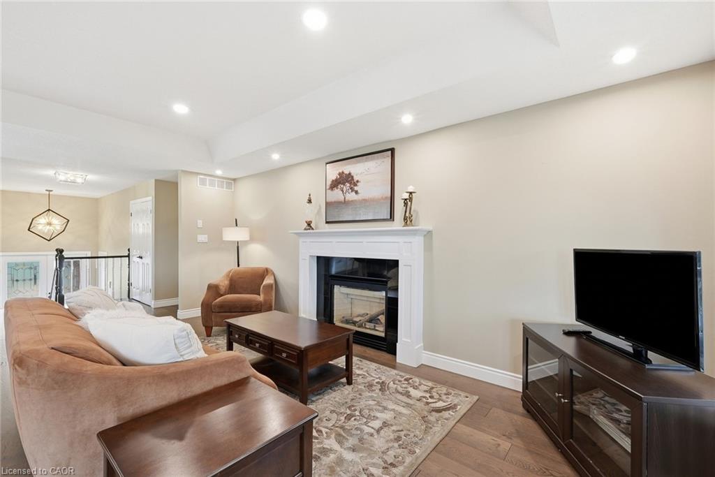 105 Harwood Road Property Photo 6