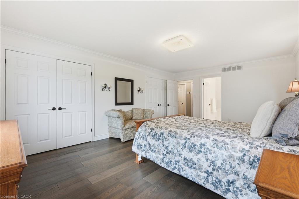 105 Harwood Road Property Photo 17