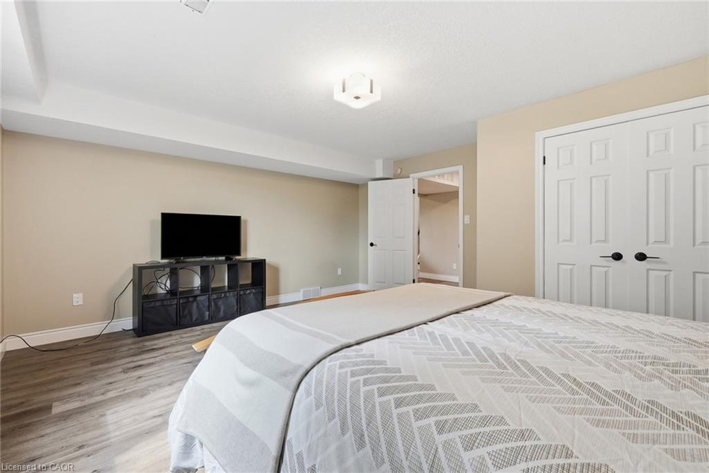 105 Harwood Road Property Photo 29