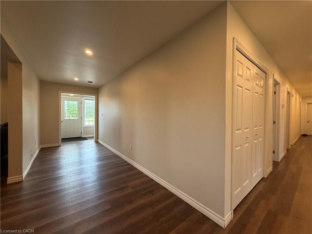 1048 Highway 59 Property Photo 6