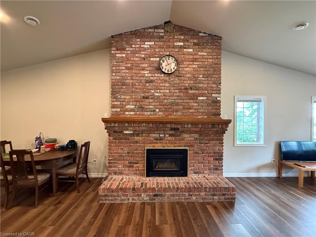 1048 Highway 59 Property Photo 10