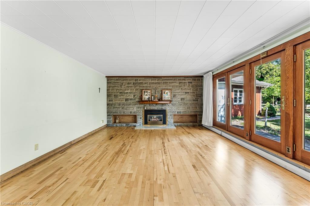 21 First Avenue Property Photo 12