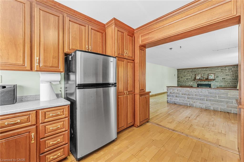 21 First Avenue Property Photo 17