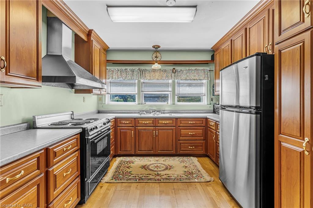 21 First Avenue Property Photo 18