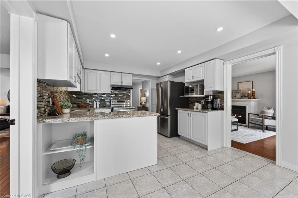 111 Hume Drive Property Photo 12