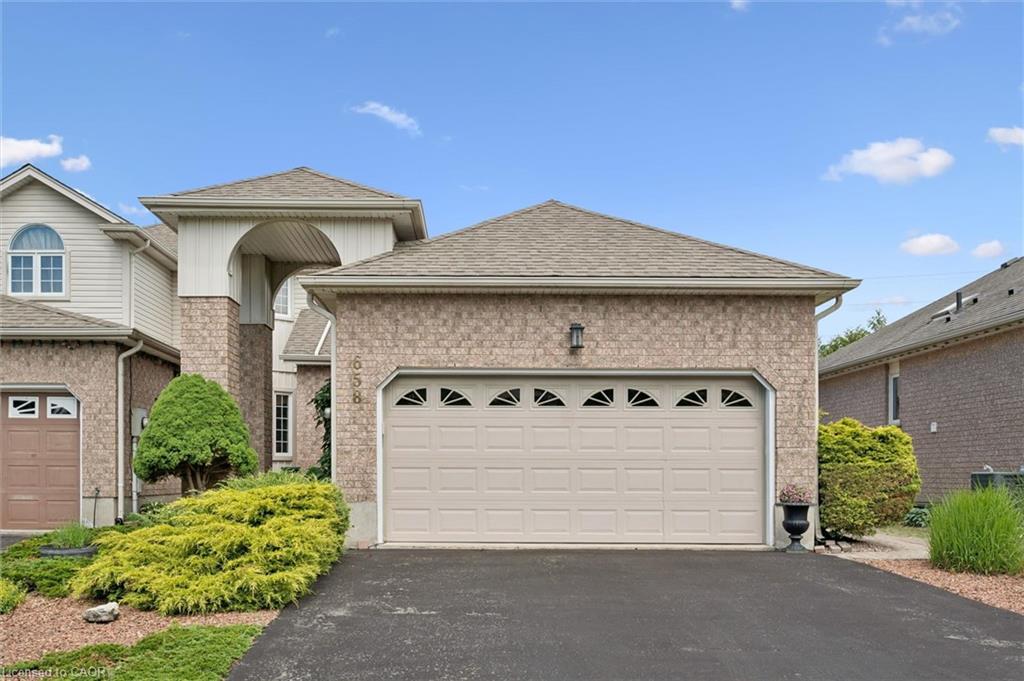 658 Ellesmere Court Property Photo 1