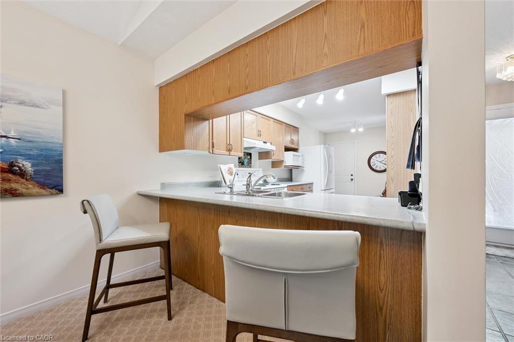 658 Ellesmere Court Property Photo 12
