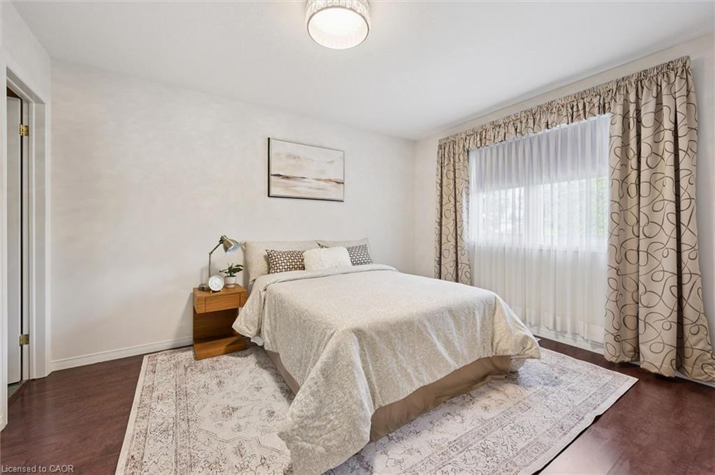 658 Ellesmere Court Property Photo 17