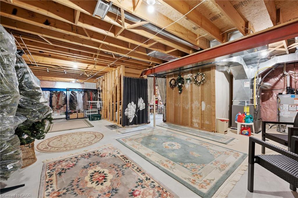 658 Ellesmere Court Property Photo 29