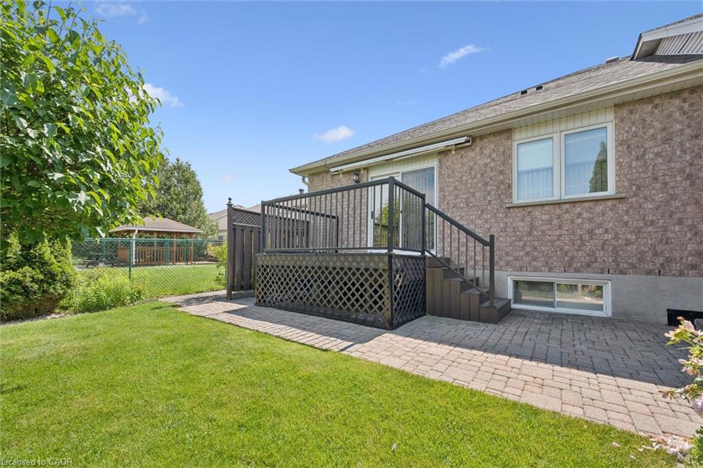 658 Ellesmere Court Property Photo 38