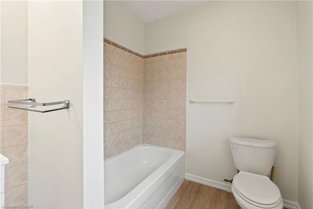 1012 North Shore Boulevard E Property Photo 23
